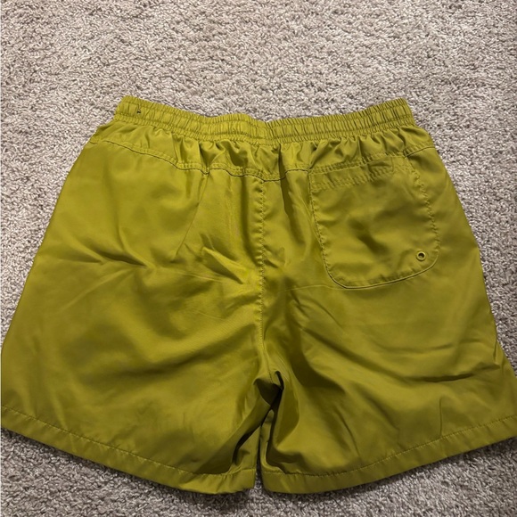 Nike Shorts - Picture 2 of 3